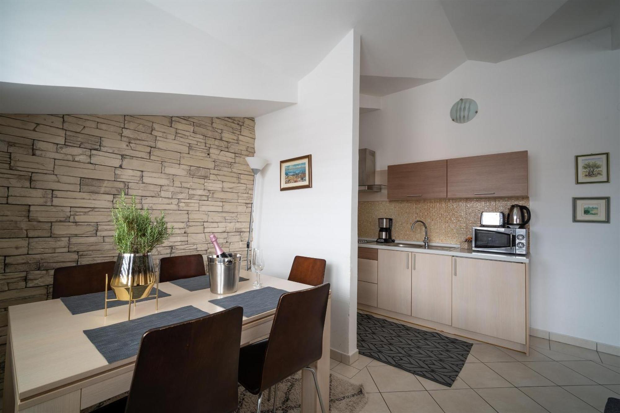 Apartments Valbruna Rovinj Kültér fotó